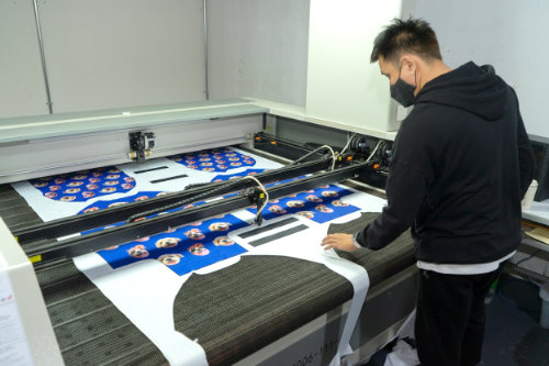 Laser Cutting Machine